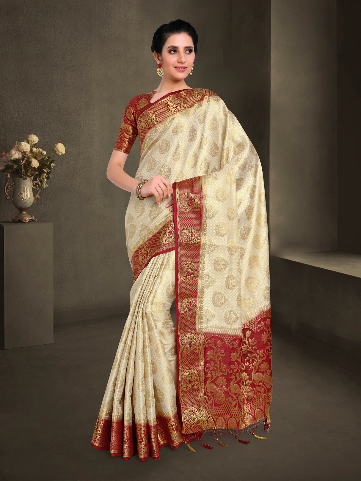 Mimosa Womens Art Silk Saree Kanjivaram Halfwhite Color