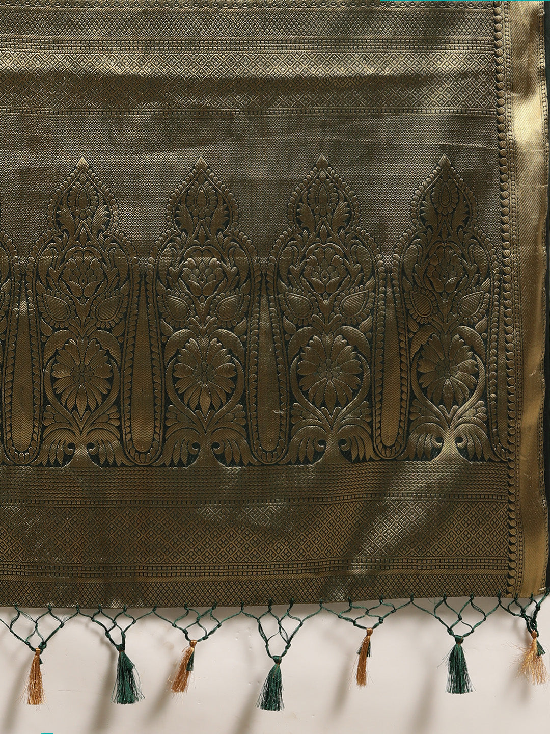 Mimosa Womens Art Silk Saree Kanjivaram BGreen Color