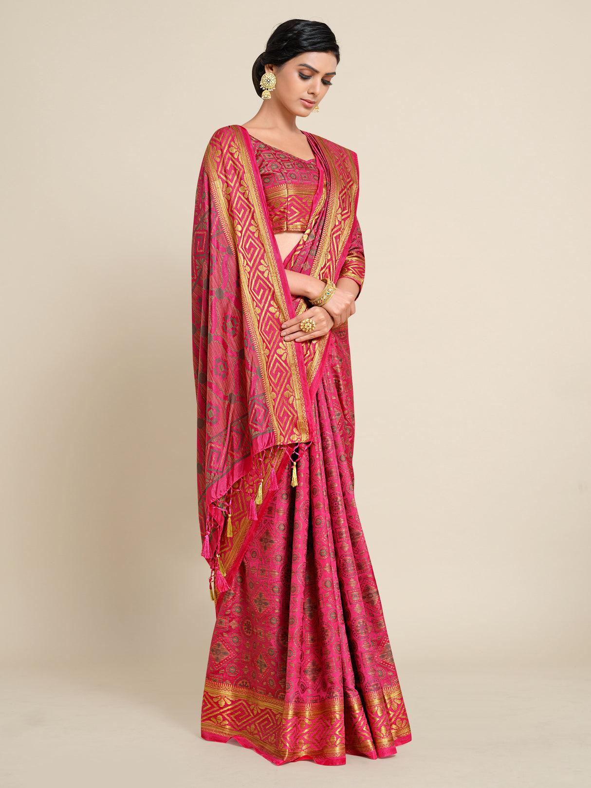 Mimosa Womens Art Silk Saree Kanjivaram Gajjari Color