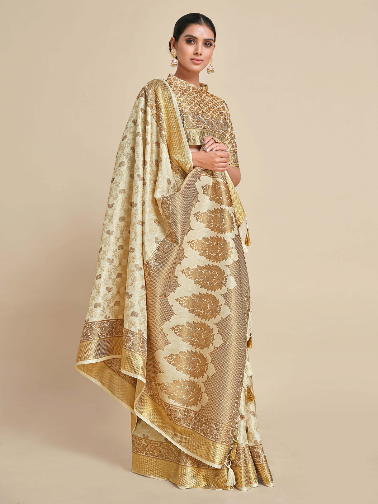 Mimosa Womens Art Silk Saree Kanjivaram Halfwhite Color