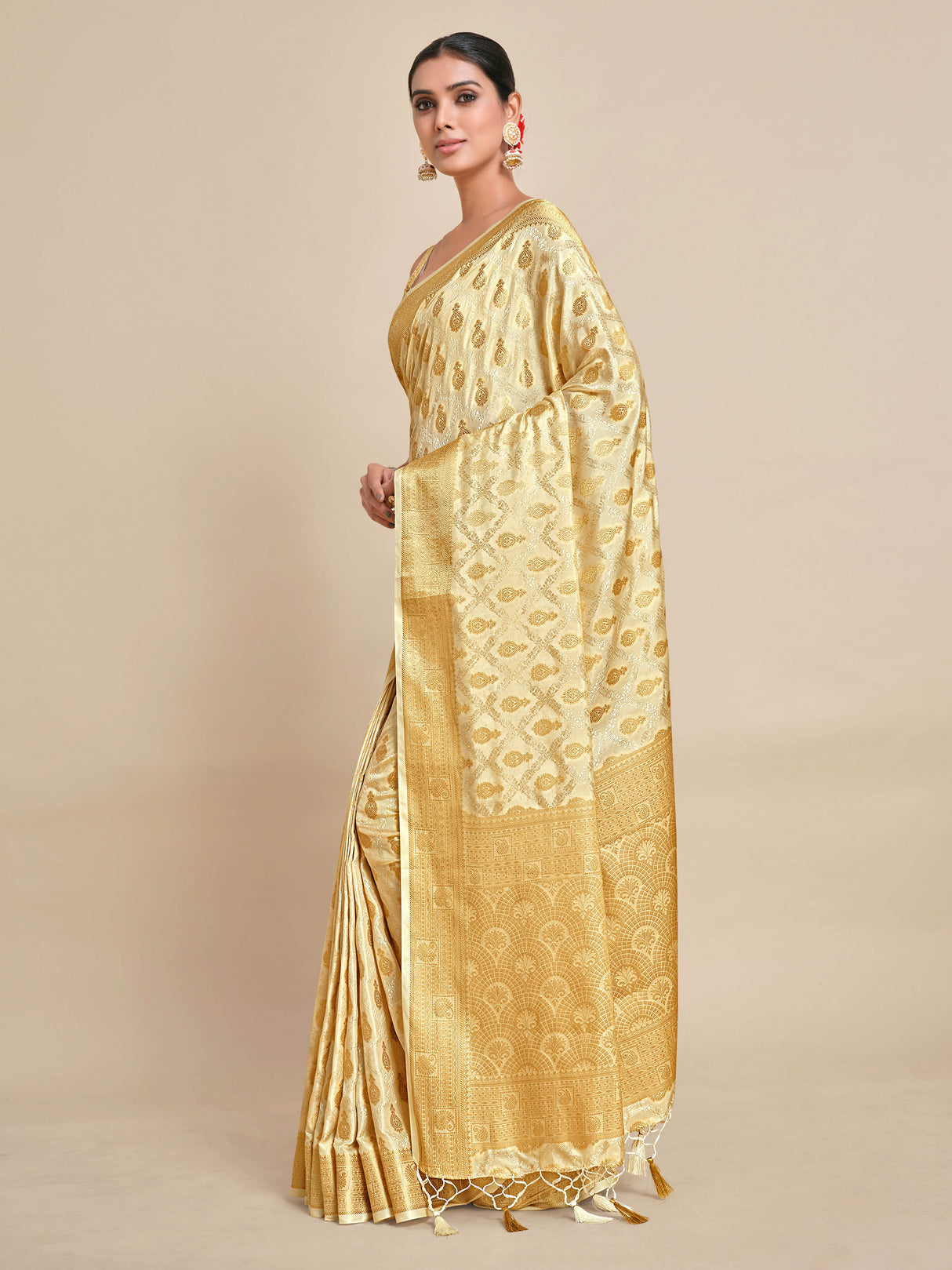 Mimosa Womens Art Silk Saree Kanjivaram Halfwhite Color