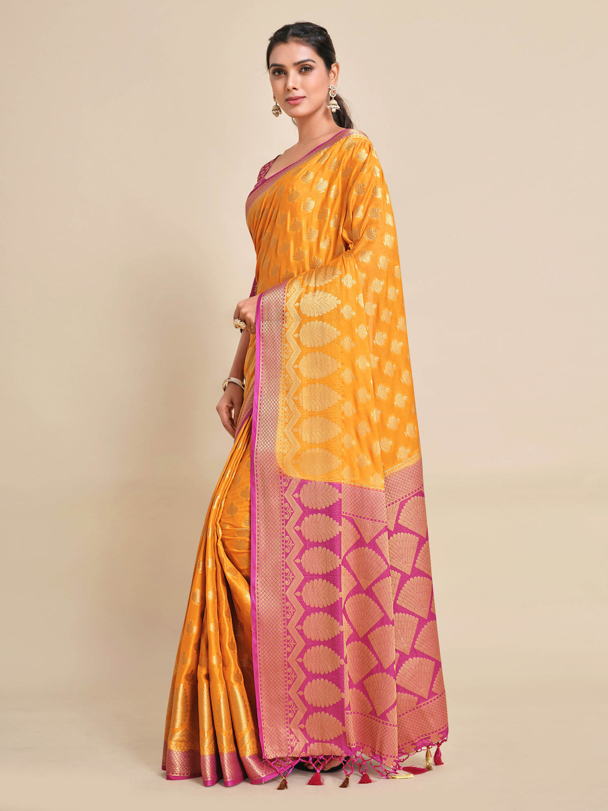 Mimosa Womens Crepe Saree Mysore Silk Gold Color