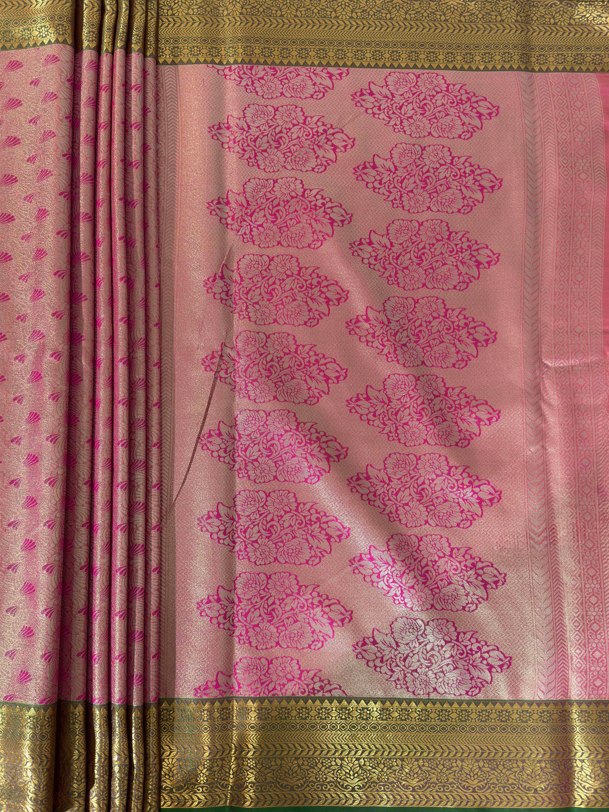 MIMOSA Women's Woven Design Kanjivaram Style Art Silk Saree with Blouse Piece - Rani Pink (SA00002866RNFREE)