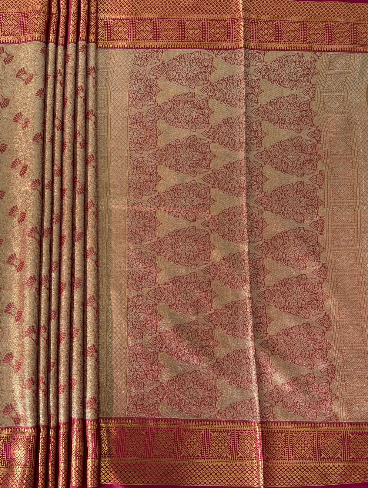 MIMOSA Women's Woven Design Kanjivaram Style Art Silk Saree with Blouse Piece - Maroon (SA00002804MRFREE)