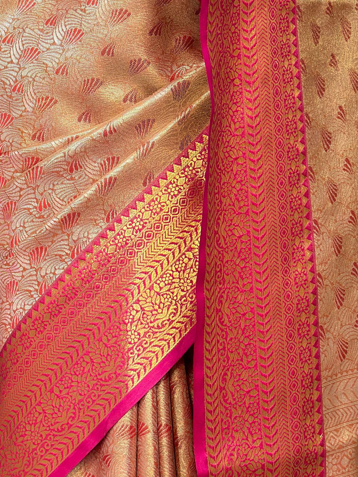 MIMOSA Women's Woven Design Kanjivaram Style Art Silk Saree with Blouse Piece - Maroon (SA00002866MRFREE)