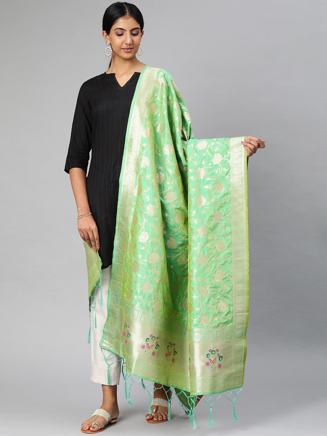 MIMOSA Green & Gold-Toned Woven Design Dupatta