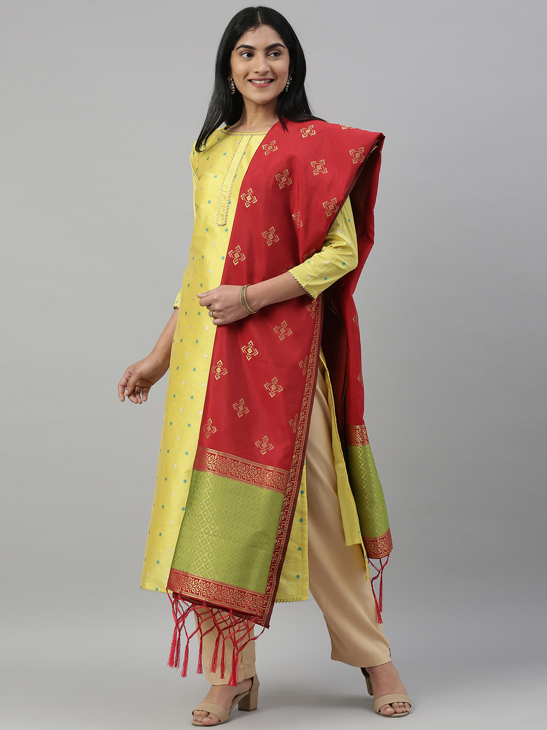 MIMOSA Maroon & Gold-Toned Woven Design Dupatta