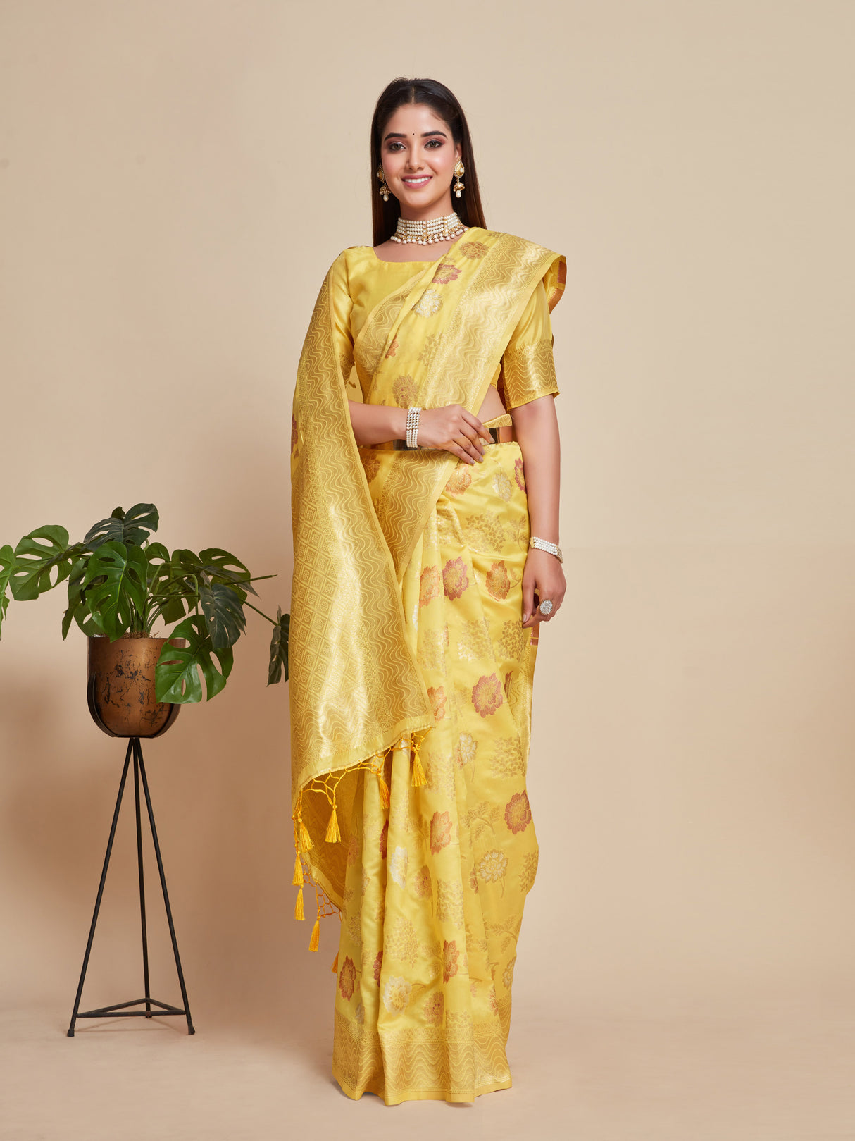 Mimosa Women's Woven Design Kanjivaram Art Silk Saree With Blouse Piece : SA00001058GD