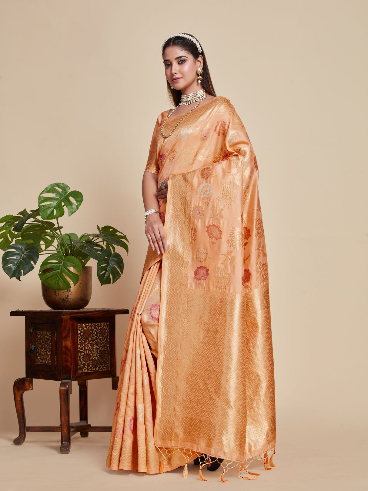 Mimosa Women's Woven Design Kanjivaram Art Silk Saree With Blouse Piece : SA00001058PC