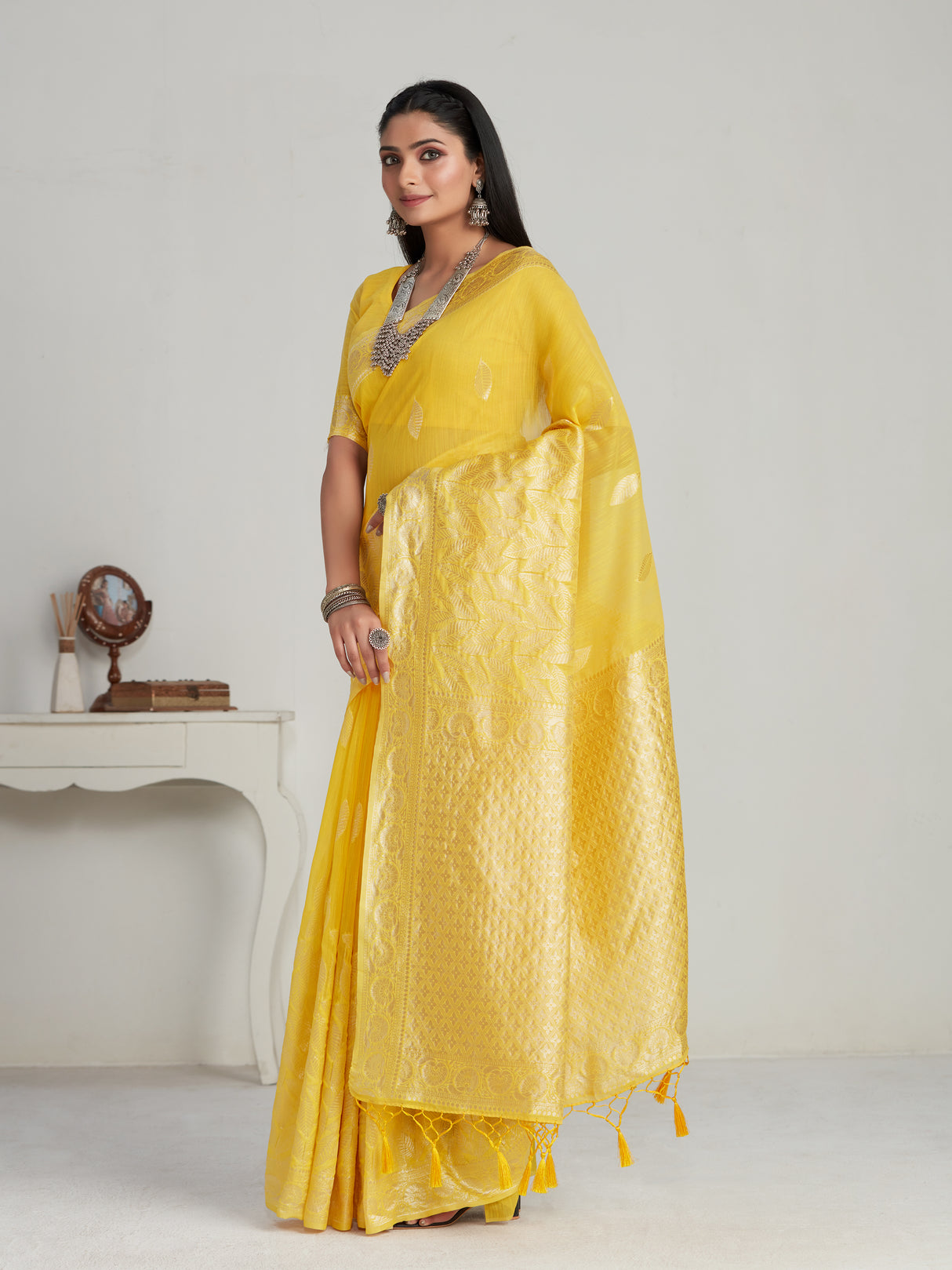 Mimosa Women's Woven Design Banarasi Style Poly Cotton Saree With Blouse Piece : SA00001077GD