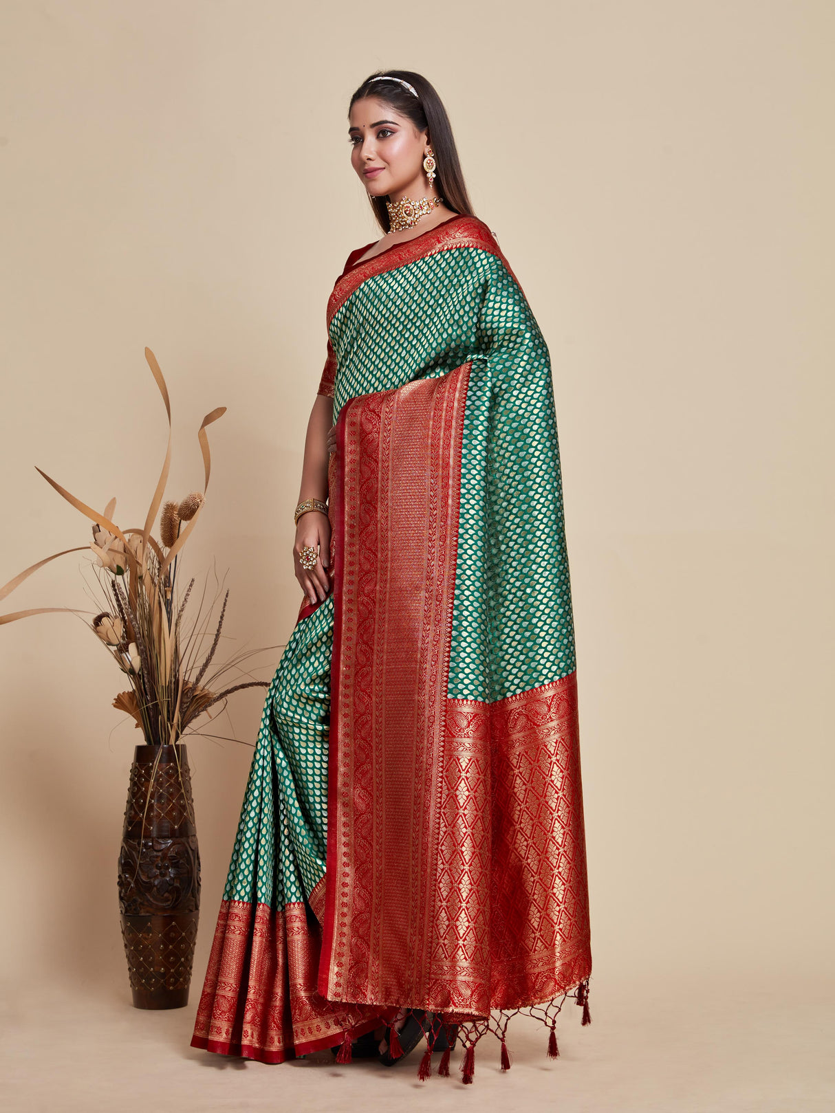 Mimosa Women's Woven Design Kanjivaram Art Silk Saree With Blouse Piece : SA00001103BG