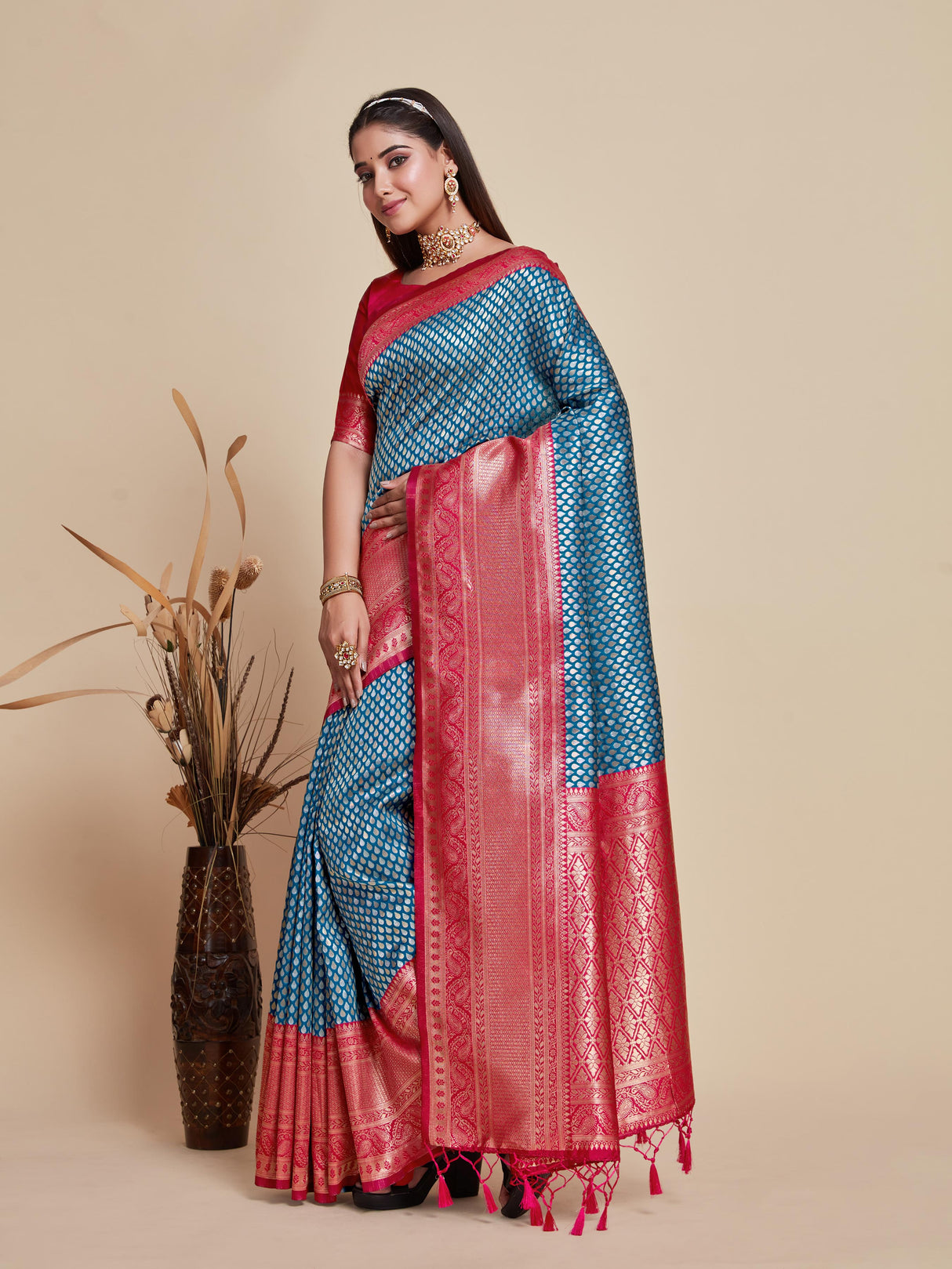 Mimosa Women's Woven Design Kanjivaram Art Silk Saree With Blouse Piece : SA00001103SF