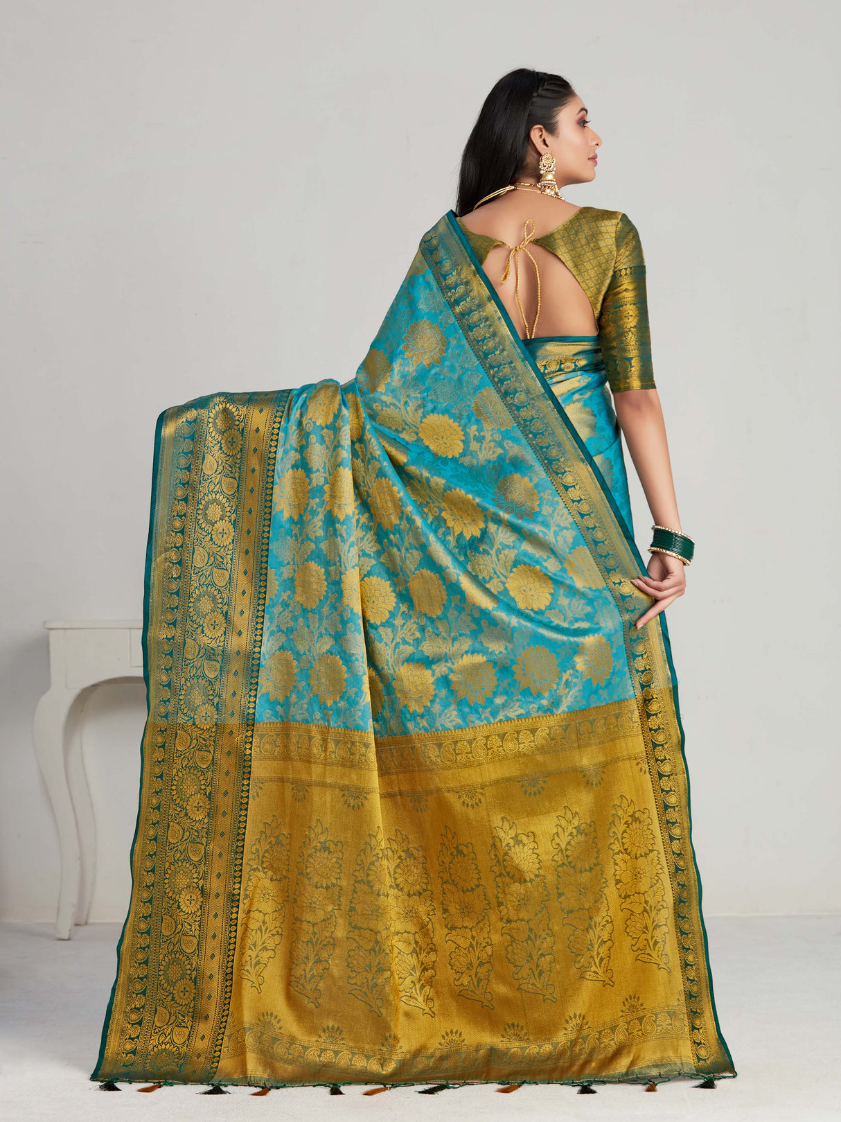 Mimosa Women's Woven Design Kanjivaram Art Silk Saree With Blouse Piece : SA00001128AN