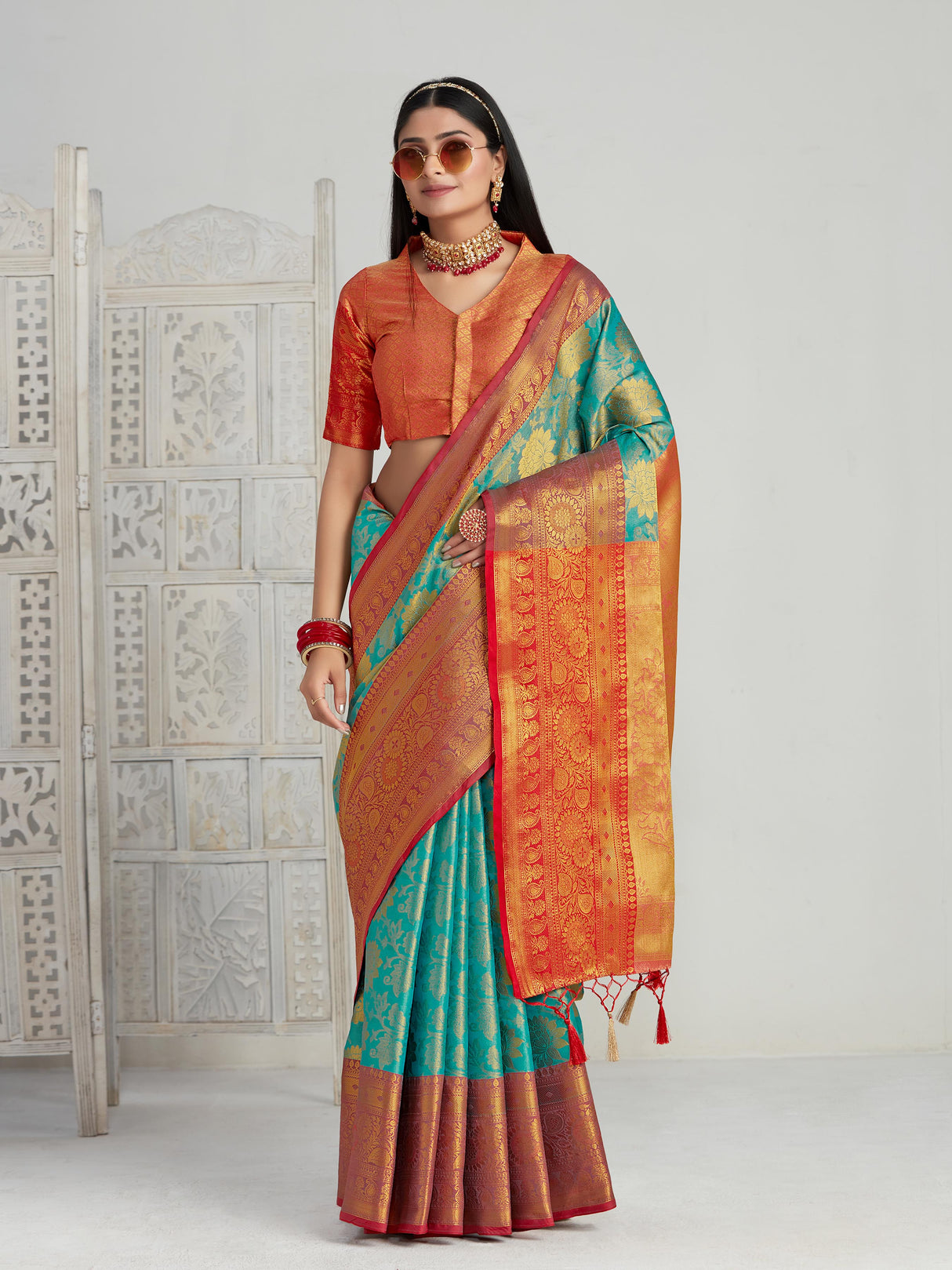 Mimosa Women's Woven Design Kanjivaram Art Silk Saree With Blouse Piece : SA00001128RM