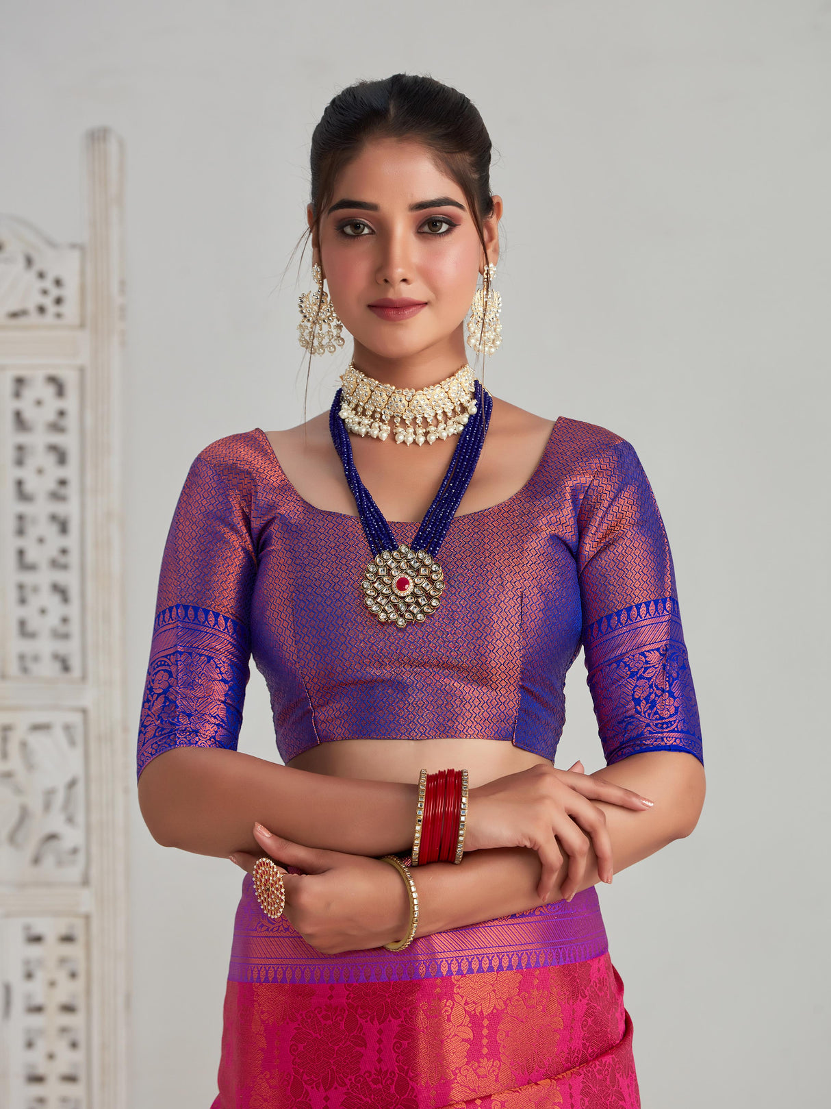 Mimosa Women's Woven Design Kanjivaram Art Silk Saree With Blouse Piece : SA00001129RN