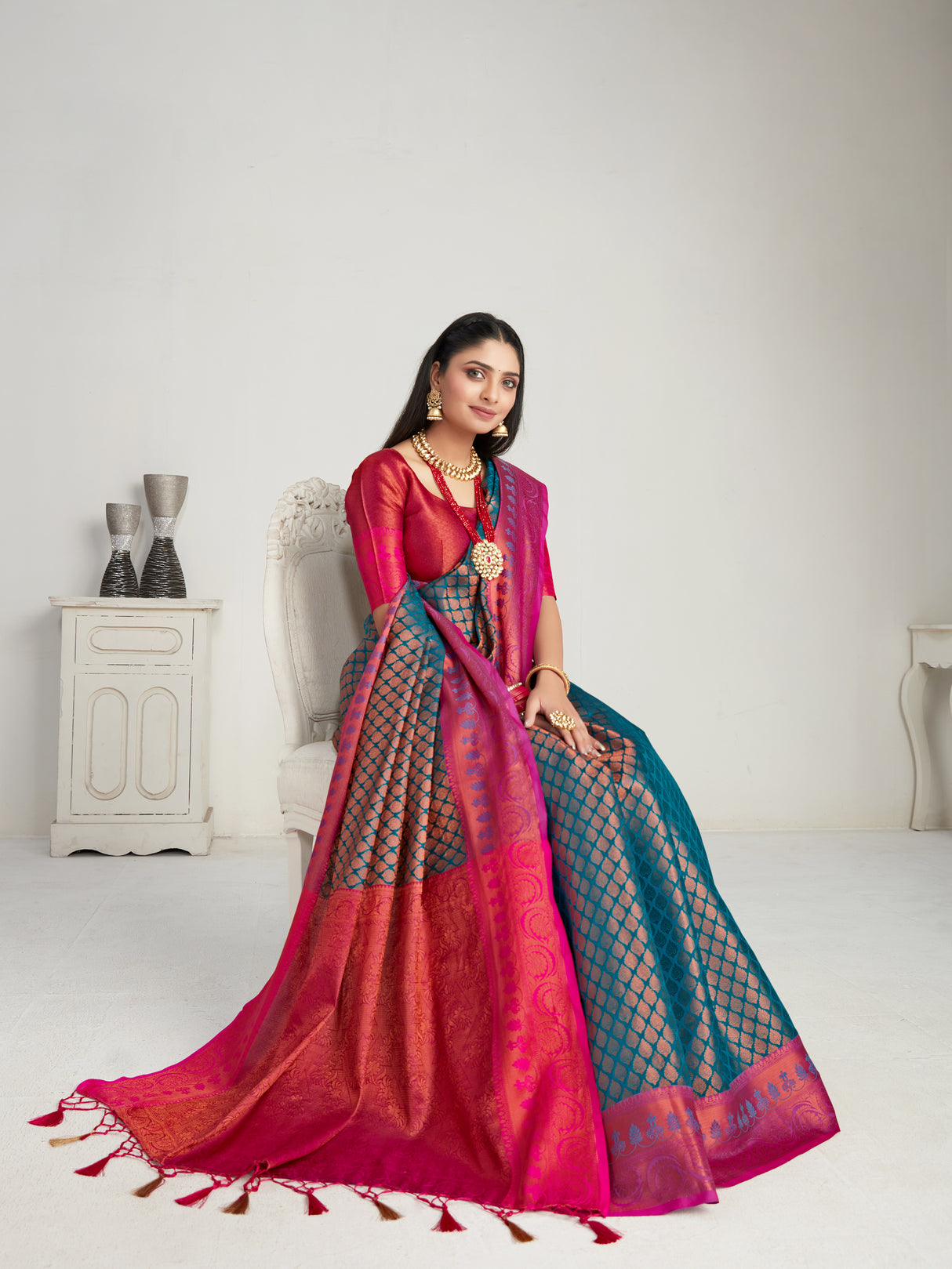 Mimosa Women's Woven Design Kanjivaram Art Silk Saree With Blouse Piece : SA00001131SF