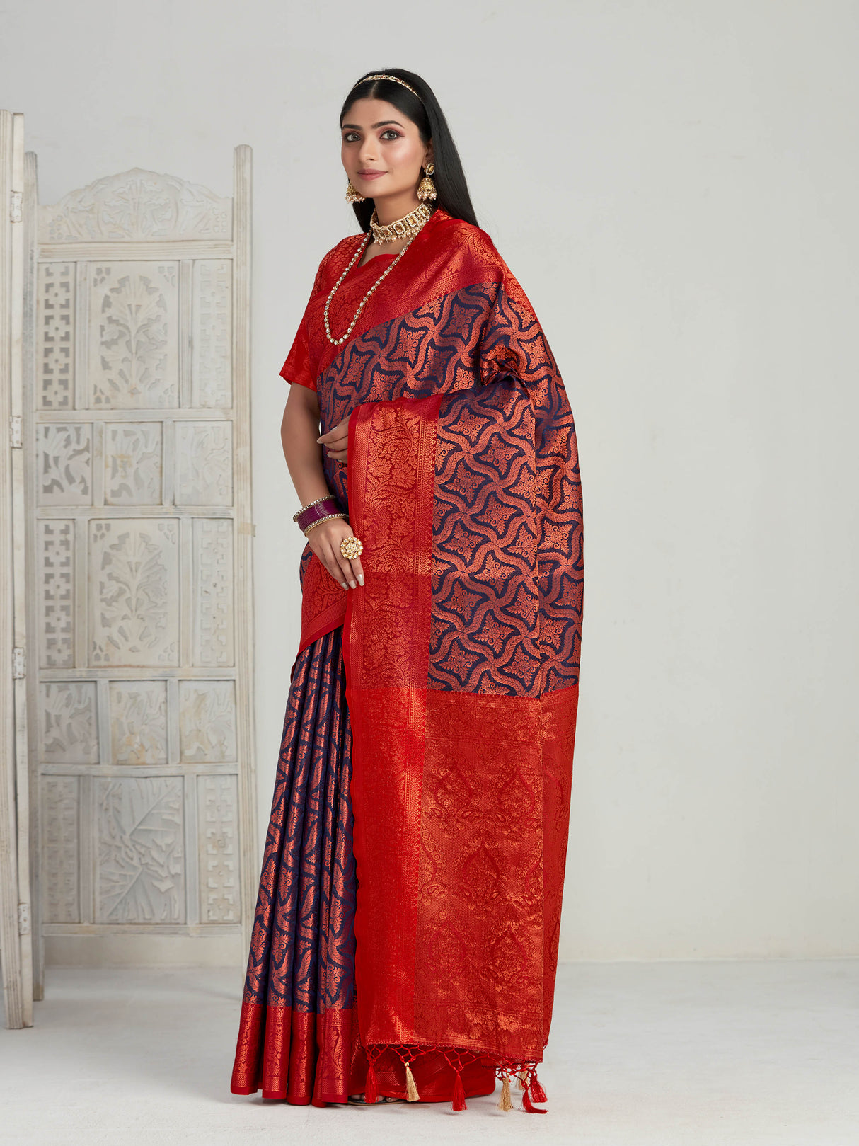 Mimosa Women's Woven Design Kanjivaram Art Silk Saree With Blouse Piece : SA00001132NV