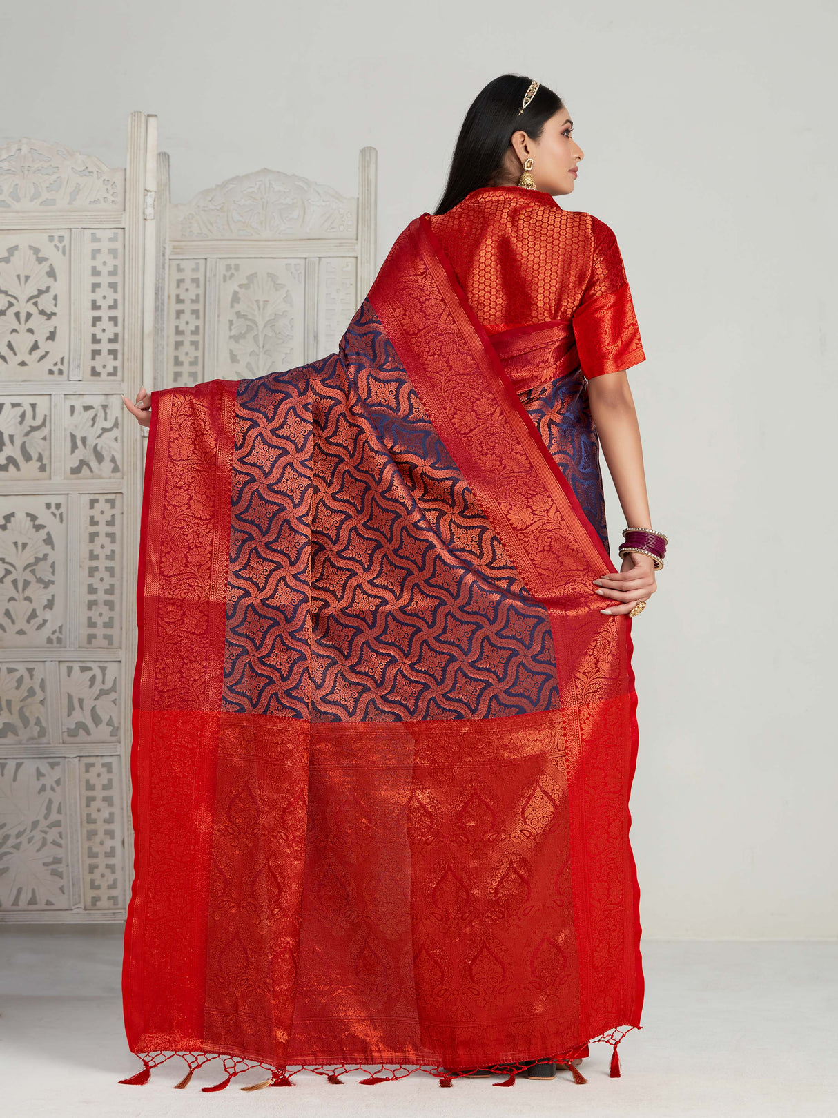 Mimosa Women's Woven Design Kanjivaram Art Silk Saree With Blouse Piece : SA00001132NV