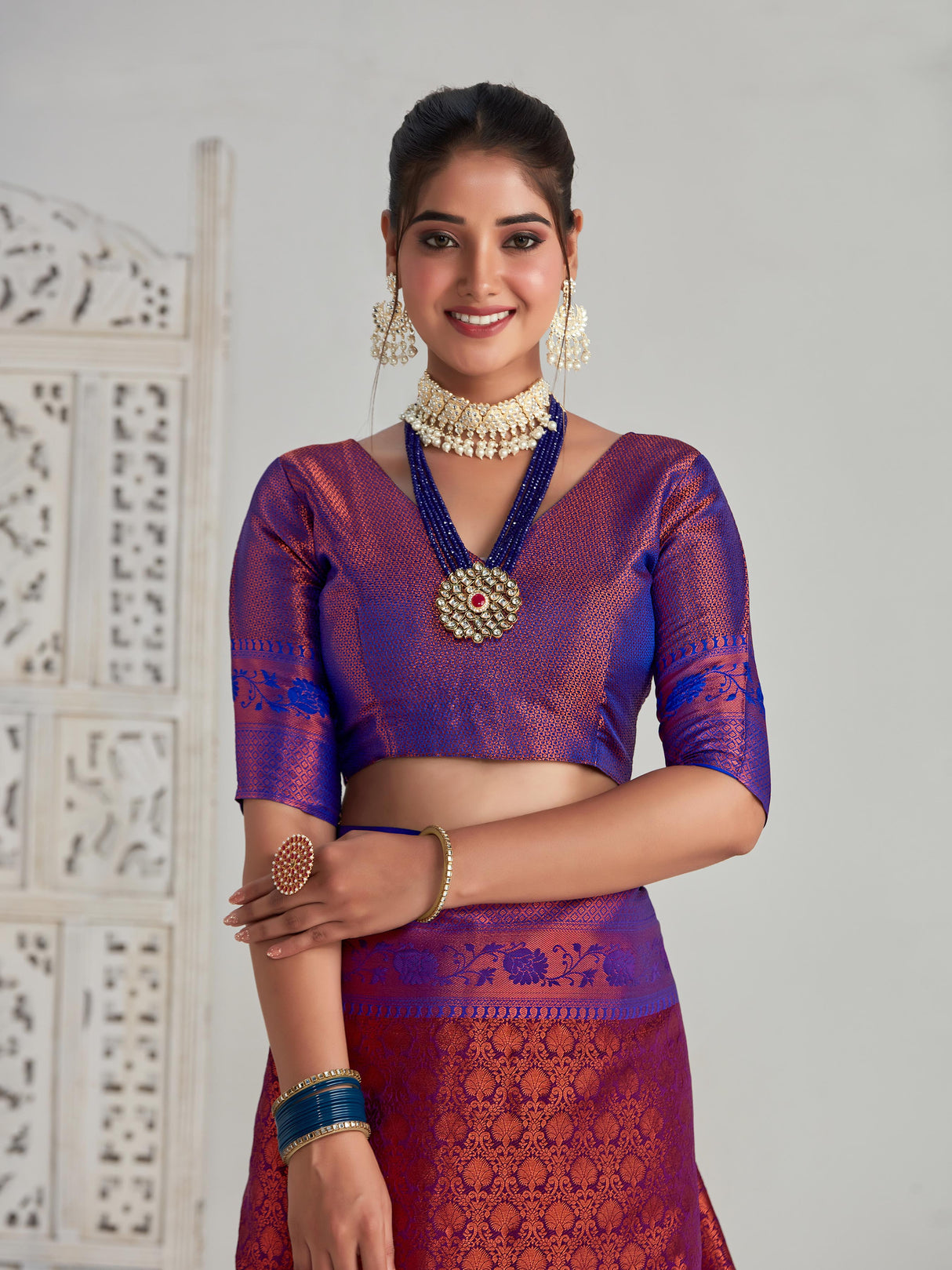 Mimosa Women's Woven Design Kanjivaram Art Silk Saree With Blouse Piece : SA00001133MJ