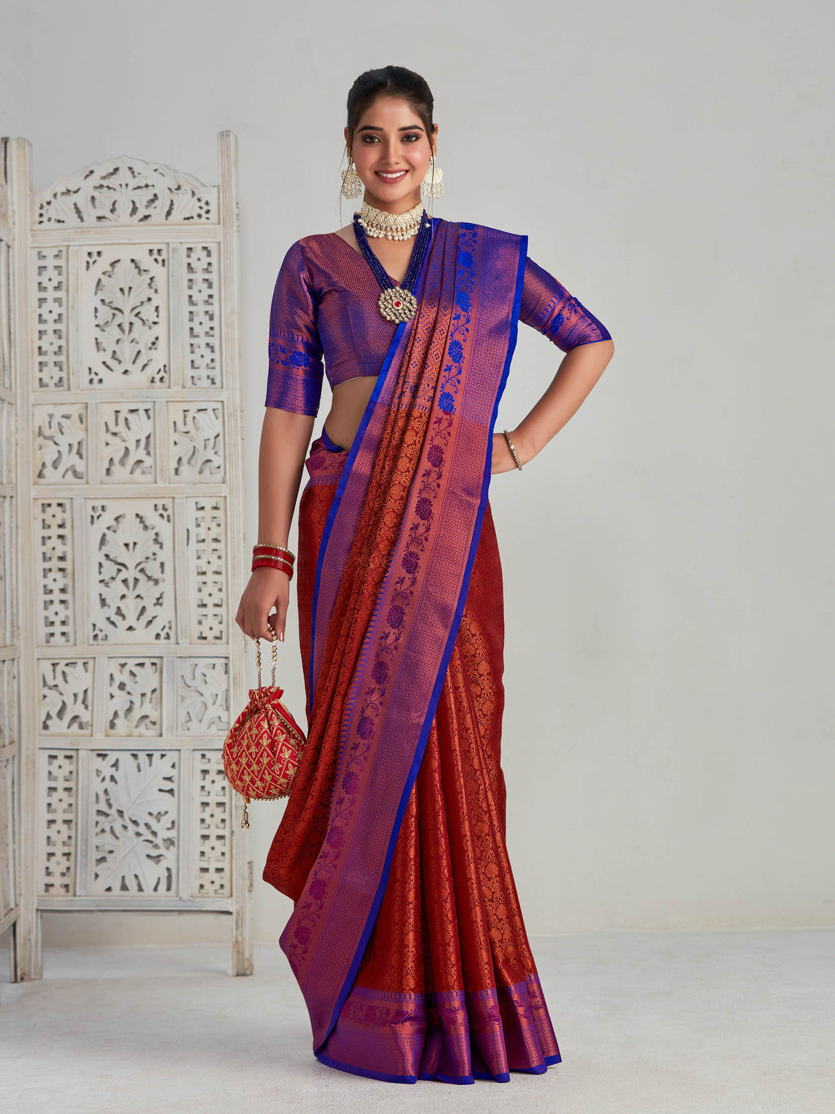 Mimosa Women's Woven Design Kanjivaram Art Silk Saree With Blouse Piece : SA00001133MR