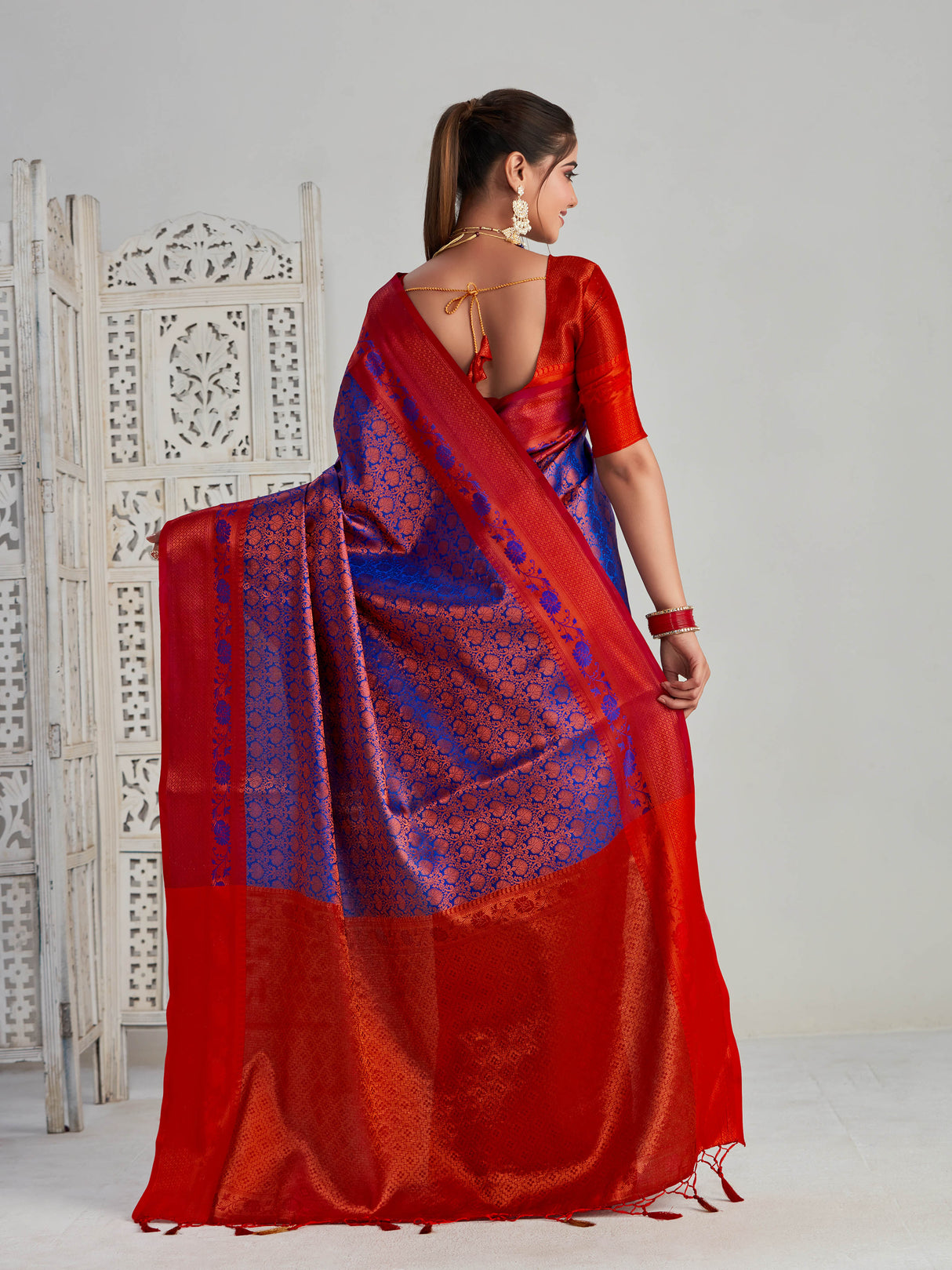 Mimosa Women's Woven Design Kanjivaram Art Silk Saree With Blouse Piece : SA00001133RB