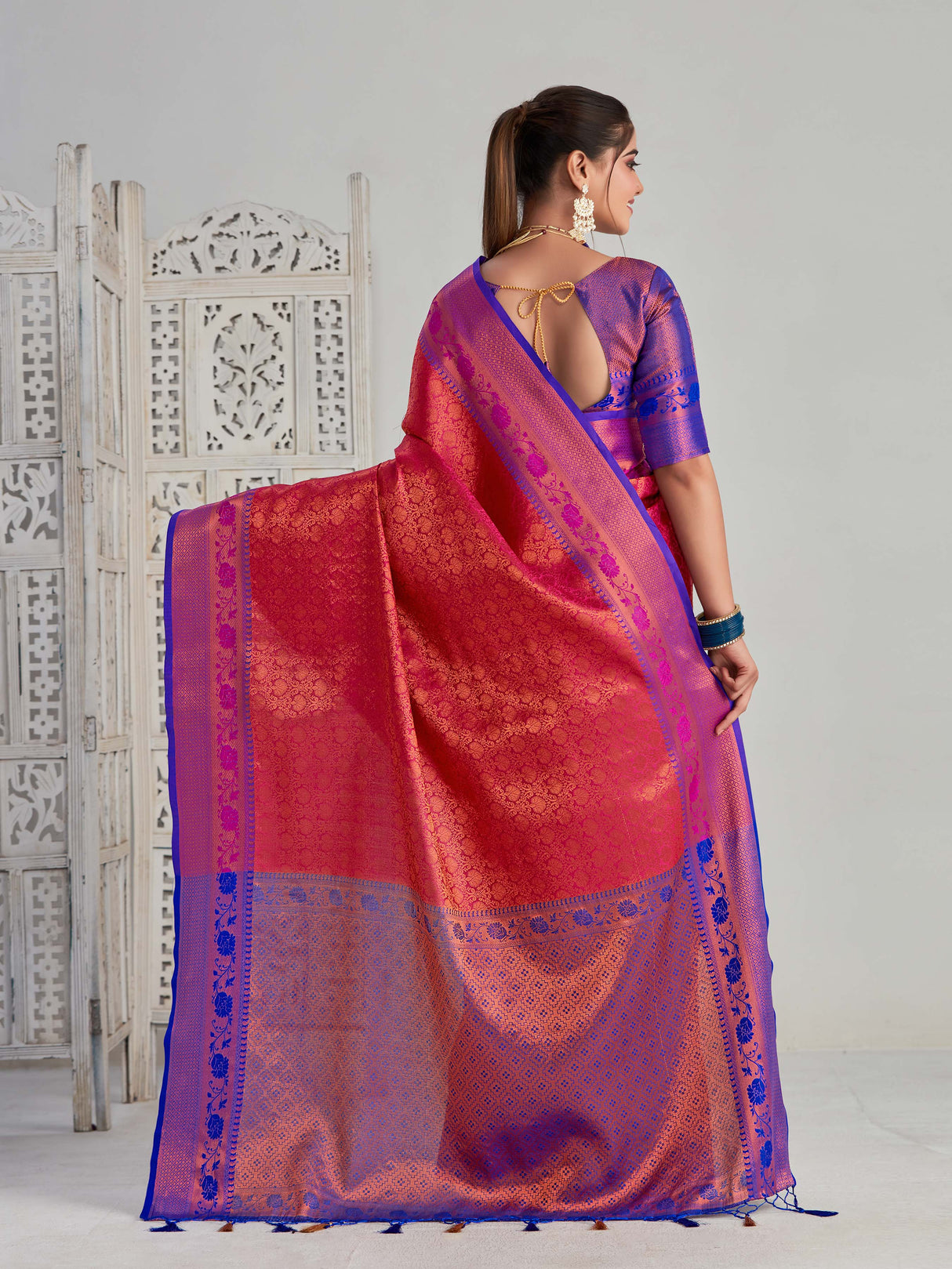 Mimosa Women's Woven Design Kanjivaram Art Silk Saree With Blouse Piece : SA00001133RN