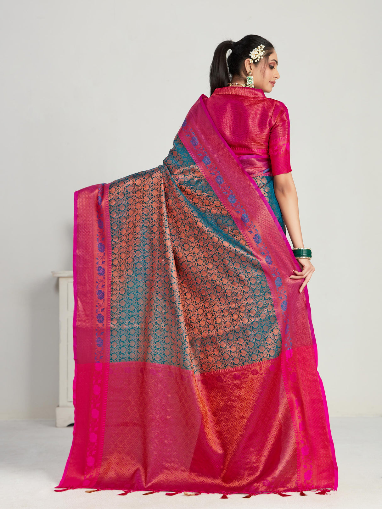 Mimosa Women's Woven Design Kanjivaram Art Silk Saree With Blouse Piece : SA00001133SF