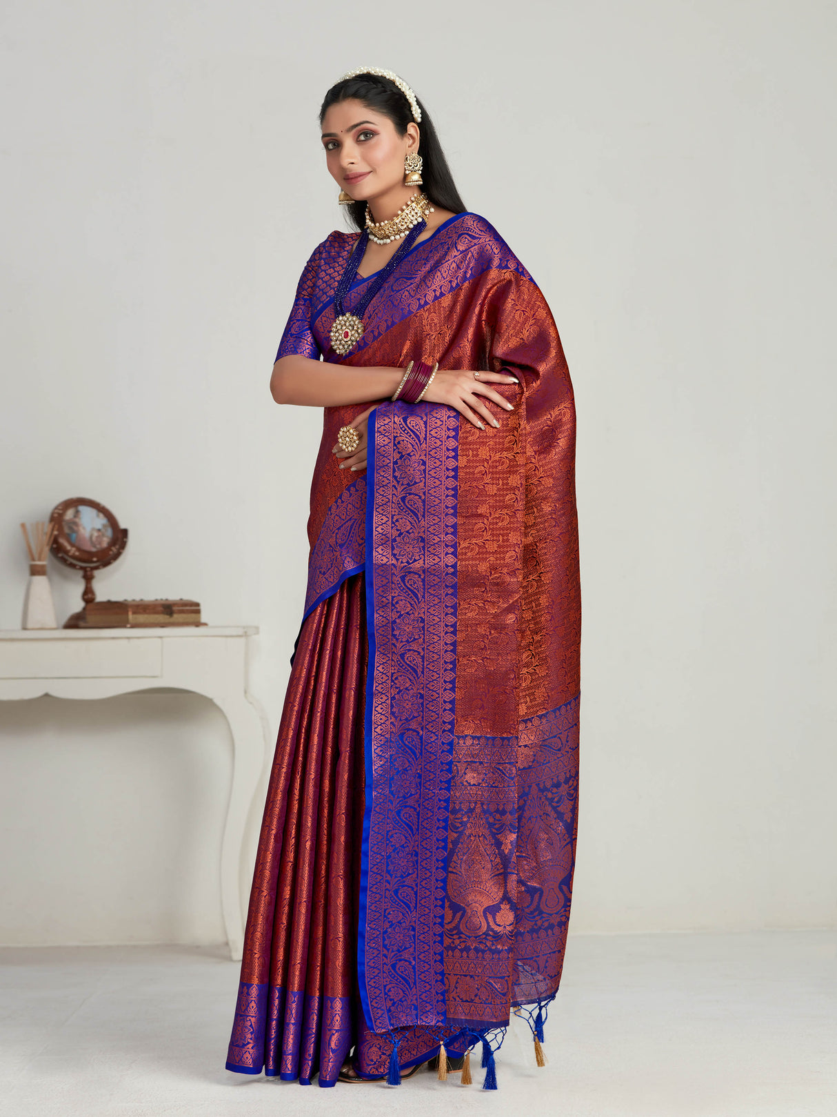 Mimosa Women's Woven Design Kanjivaram Art Silk Saree With Blouse Piece : SA00001134MJ