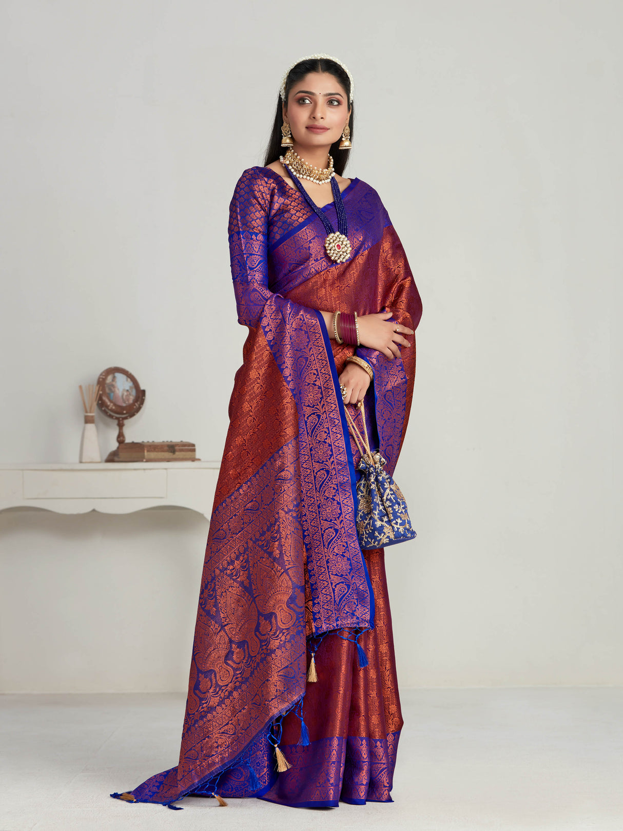 Mimosa Women's Woven Design Kanjivaram Art Silk Saree With Blouse Piece : SA00001134MJ