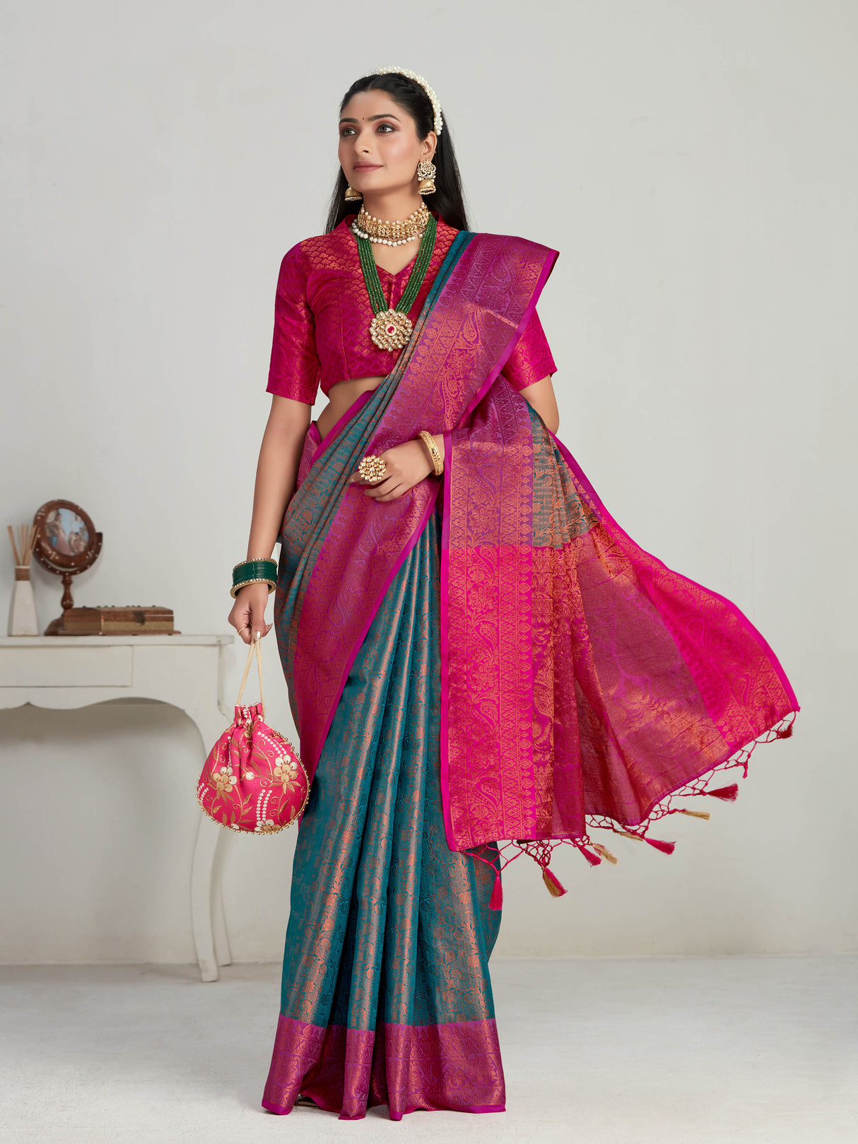 Mimosa Women's Woven Design Kanjivaram Art Silk Saree With Blouse Piece : SA00001134SF