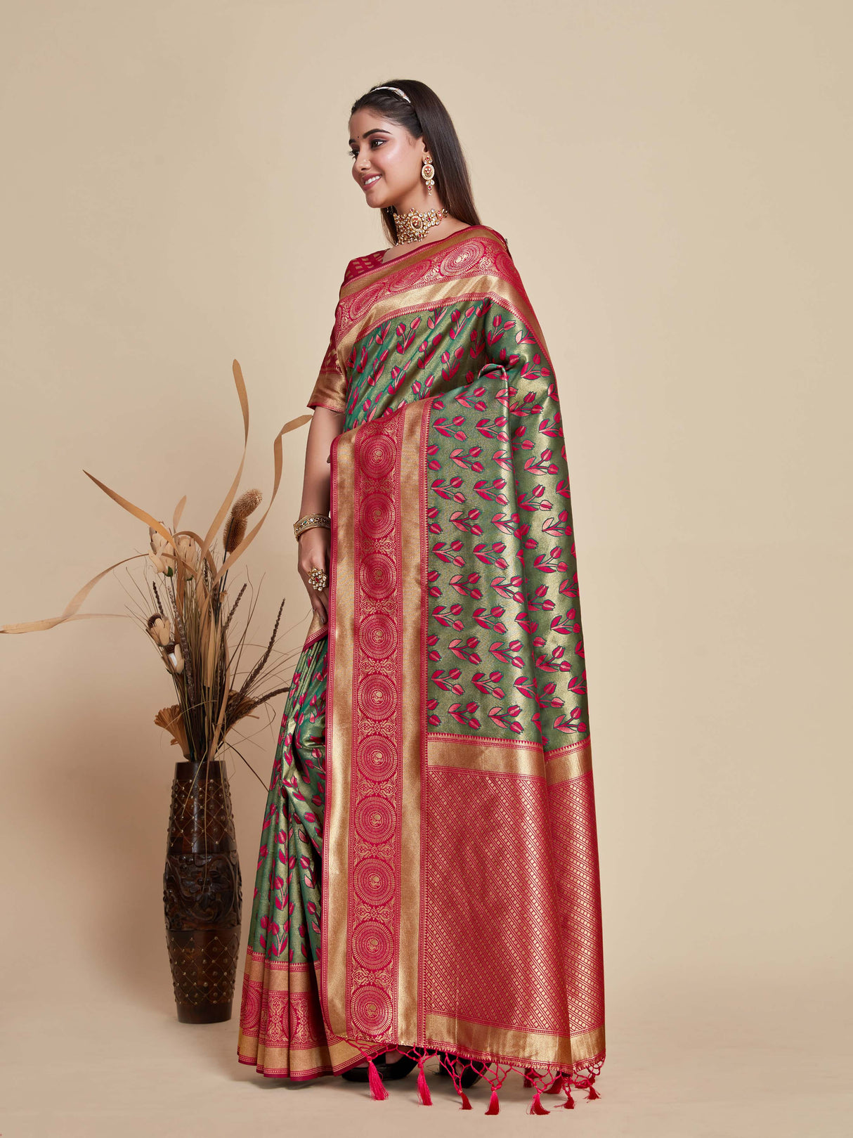 Mimosa Women's Woven Design Kanjivaram Art Silk Saree With Blouse Piece : SA00001144BG