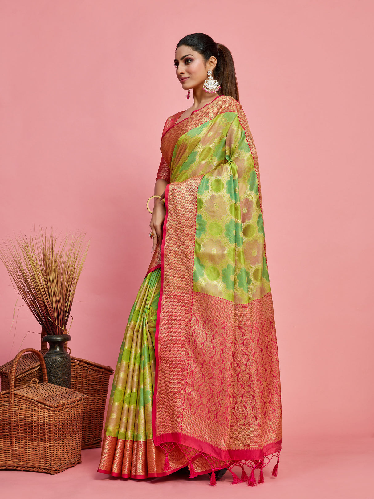 Mimosa Women's Woven Design Banarasi Art Silk Saree With Blouse Piece : SA00001213LRFREE