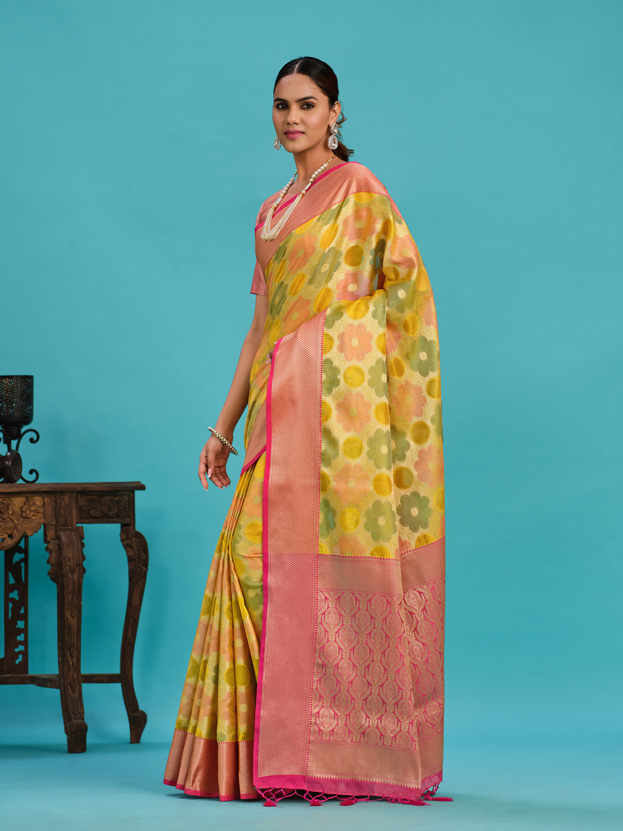 Mimosa Women's Woven Design Banarasi Art Silk Saree With Blouse Piece : SA00001213MSFREE