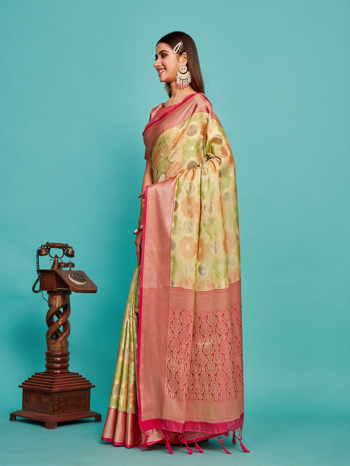 Mimosa Women's Woven Design Banarasi Art Silk Saree With Blouse Piece : SA00001213TSFREE