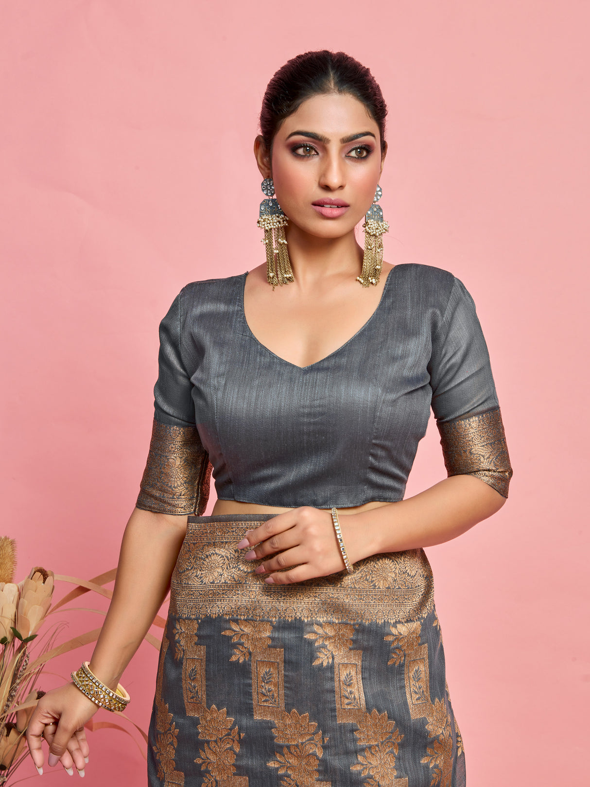 Mimosa Women's Woven Design Banarasi Art Silk Saree With Blouse Piece : SA00001215GYFREE