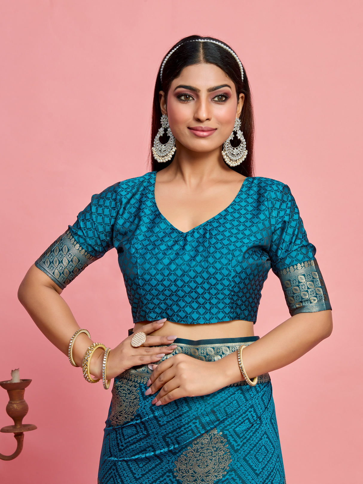 Mimosa Women's Woven Design Kanjivaram Art Silk Saree With Blouse Piece : SA00001221SFFREE