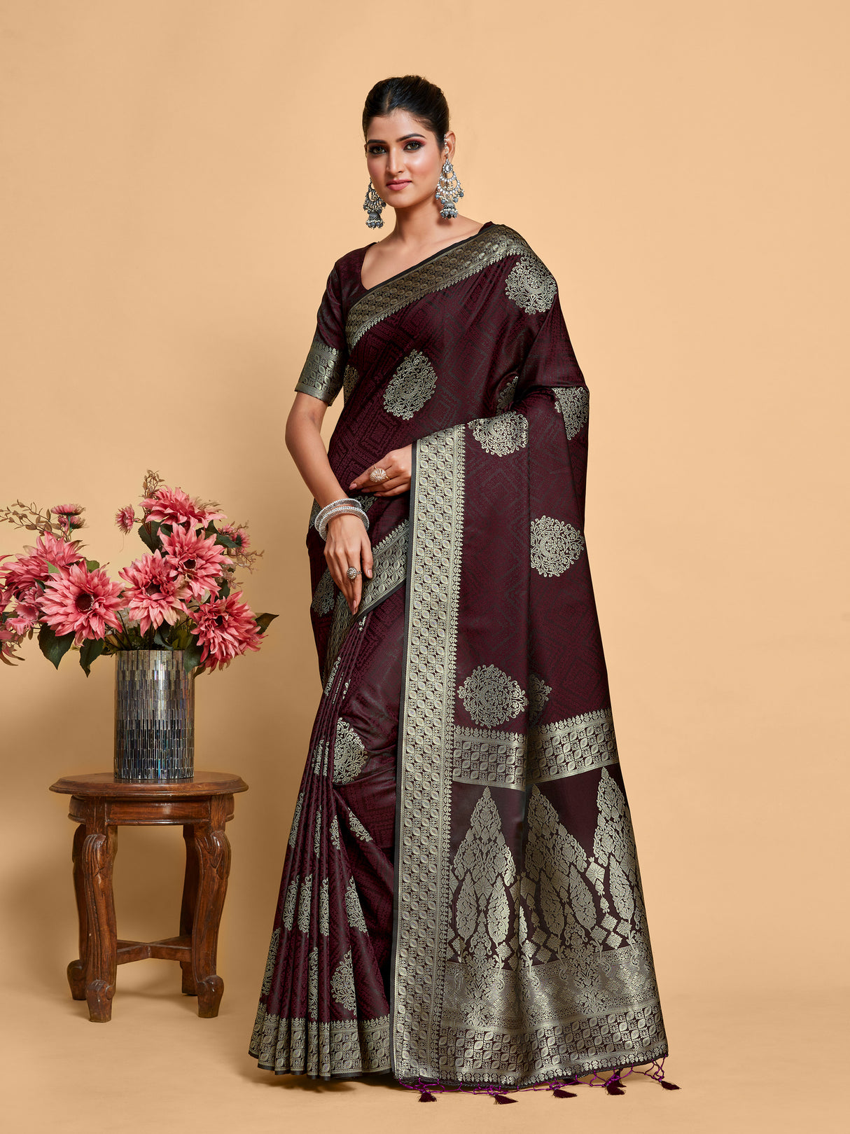 Mimosa Women's Woven Design Kanjivaram Art Silk Saree With Blouse Piece : SA00001221WNFREE