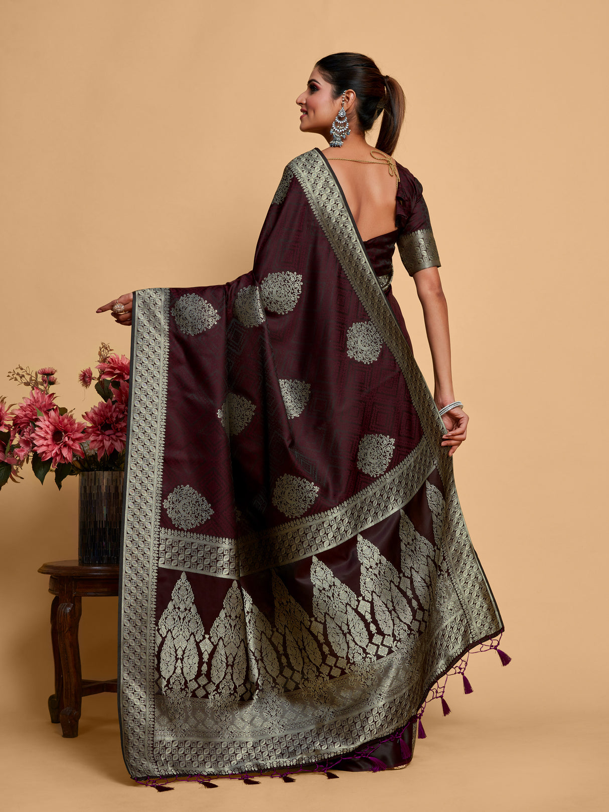 Mimosa Women's Woven Design Kanjivaram Art Silk Saree With Blouse Piece : SA00001221WNFREE