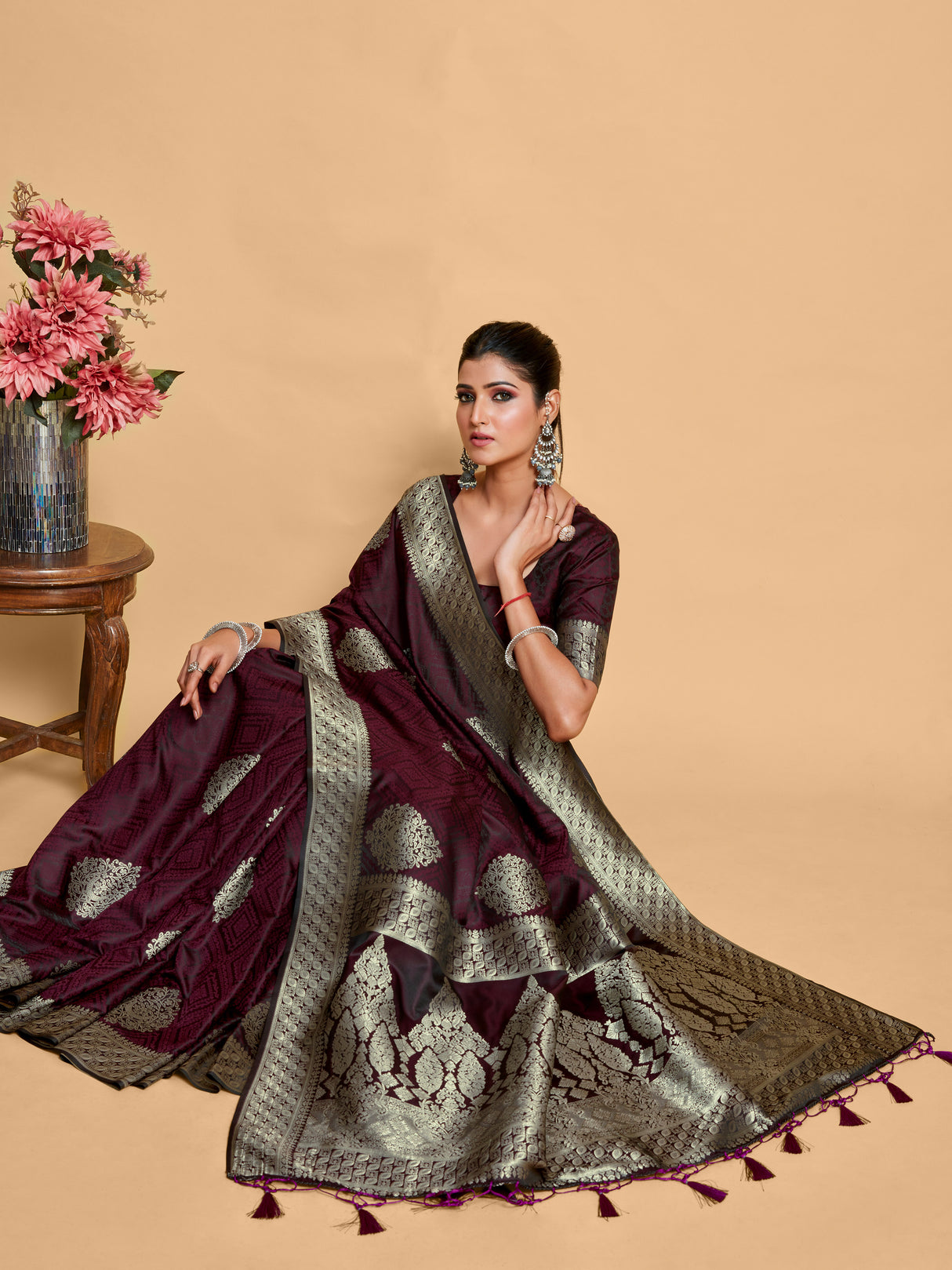 Mimosa Women's Woven Design Kanjivaram Art Silk Saree With Blouse Piece : SA00001221WNFREE