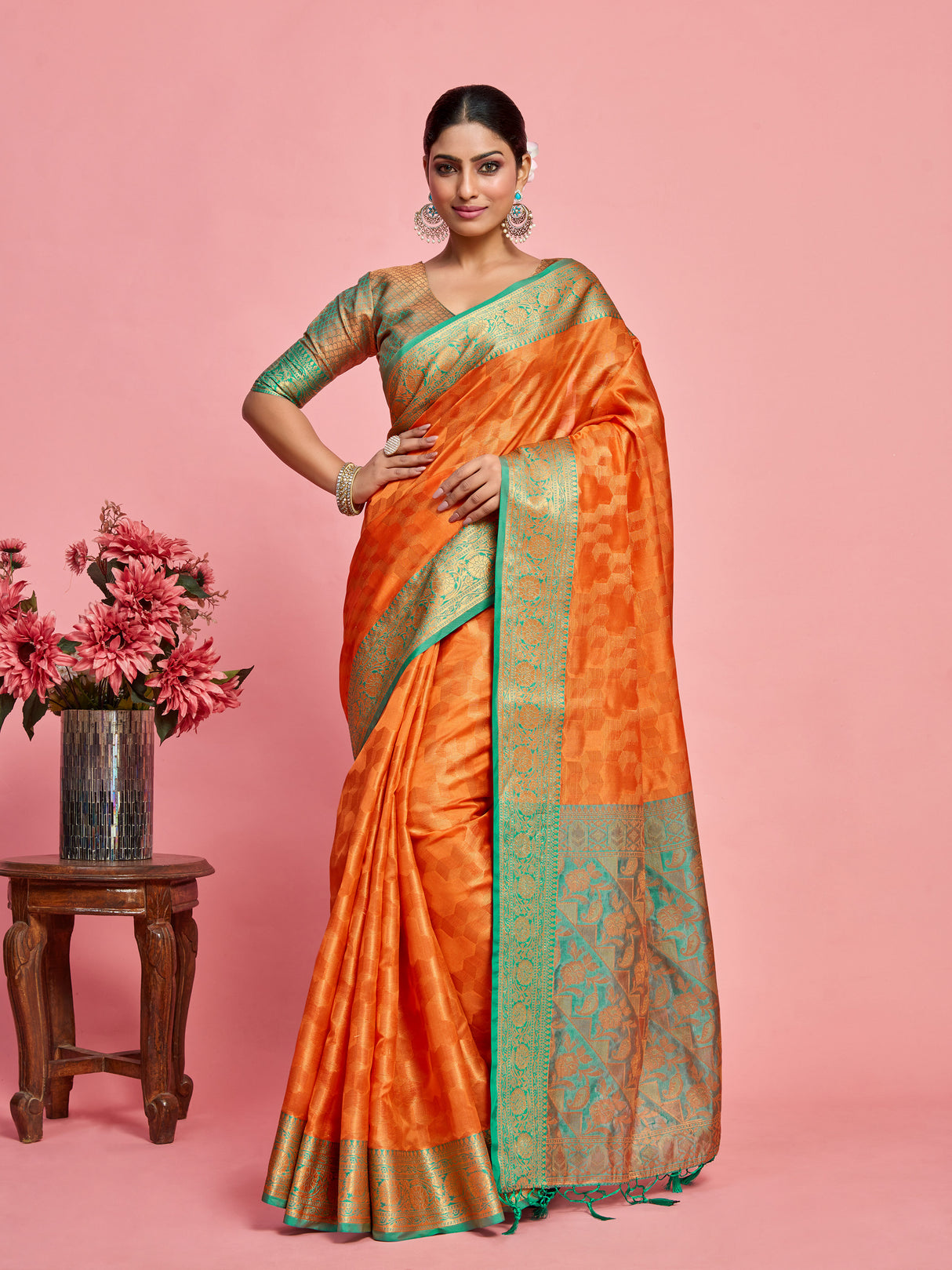 Mimosa Women's Woven Design Kanjivaram Art Silk Saree With Blouse Piece : SA00001228PCFREE