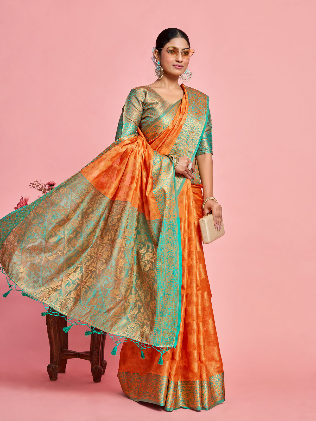 Mimosa Women's Woven Design Kanjivaram Art Silk Saree With Blouse Piece : SA00001228PCFREE