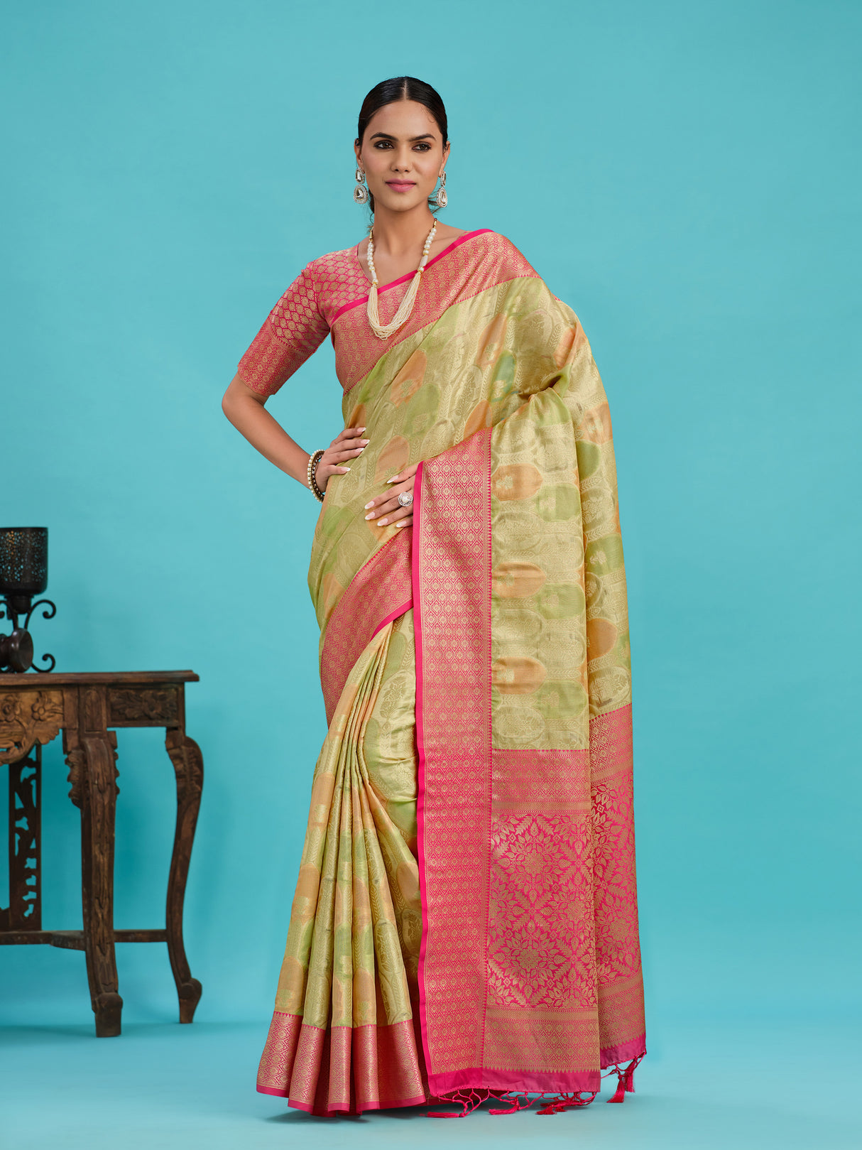 Mimosa Women's Woven Design Banarasi Art Silk Saree With Blouse Piece : SA00001244TSFREE