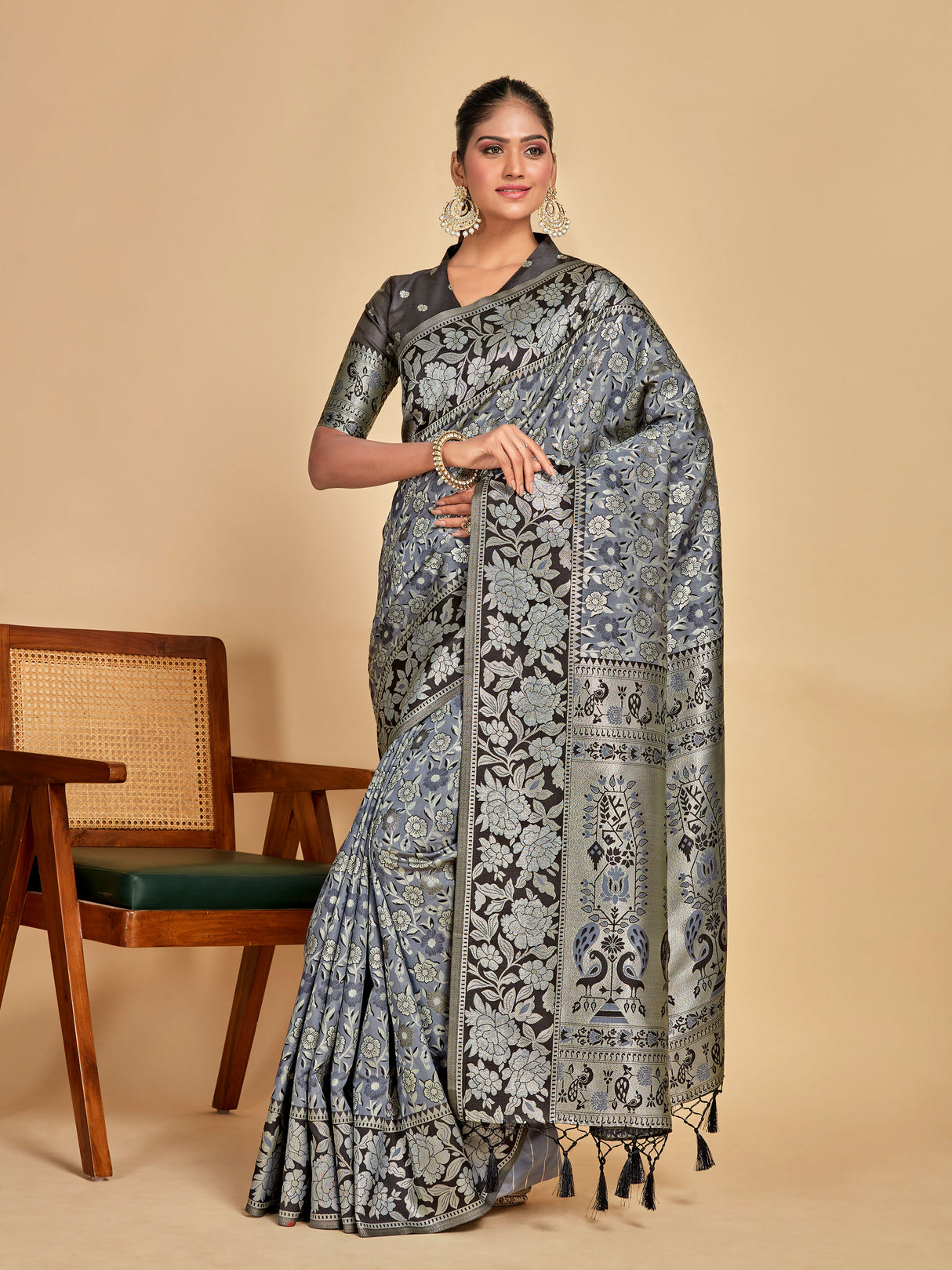 Mimosa Women's Woven Design Kanjivaram Art Silk Saree With Blouse Piece : SA00001249GYFREE