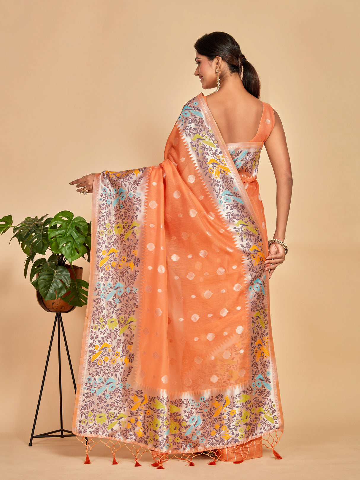 Mimosa Women's Woven Design Banarasi Linen Saree With Blouse Piece : SA00001253PCFREE