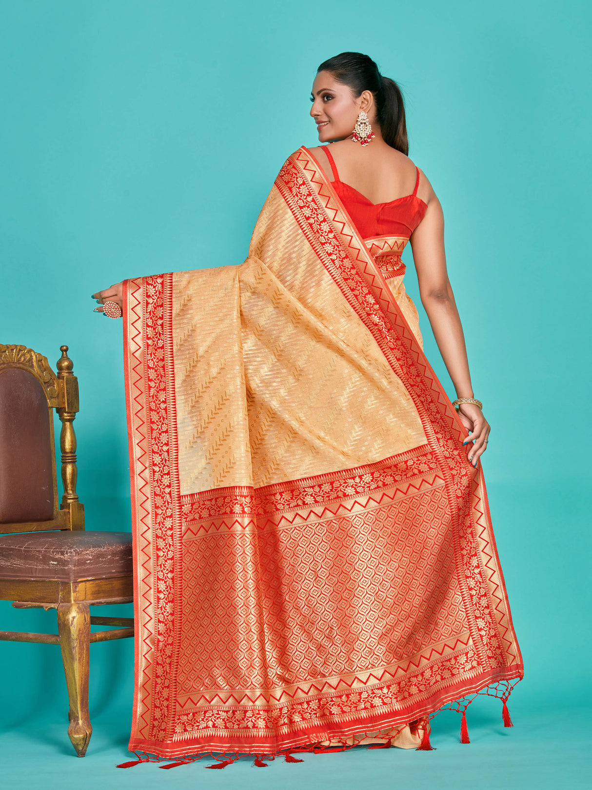 Mimosa Women's Woven Design Kanjivaram Linen Saree With Blouse Piece : SA00001256CKFREE