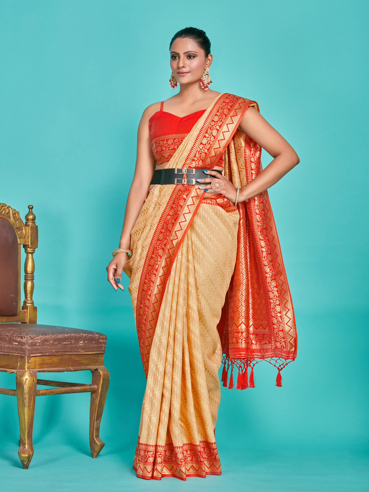 Mimosa Women's Woven Design Kanjivaram Linen Saree With Blouse Piece : SA00001256CKFREE