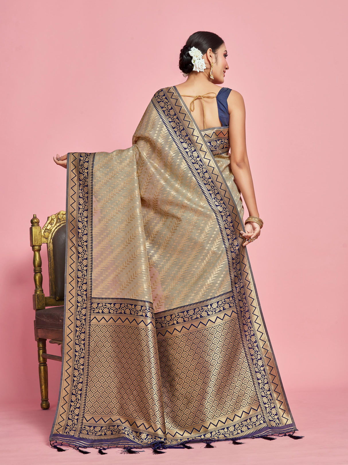 Mimosa Women's Woven Design Kanjivaram Linen Saree With Blouse Piece : SA00001256GYFREE