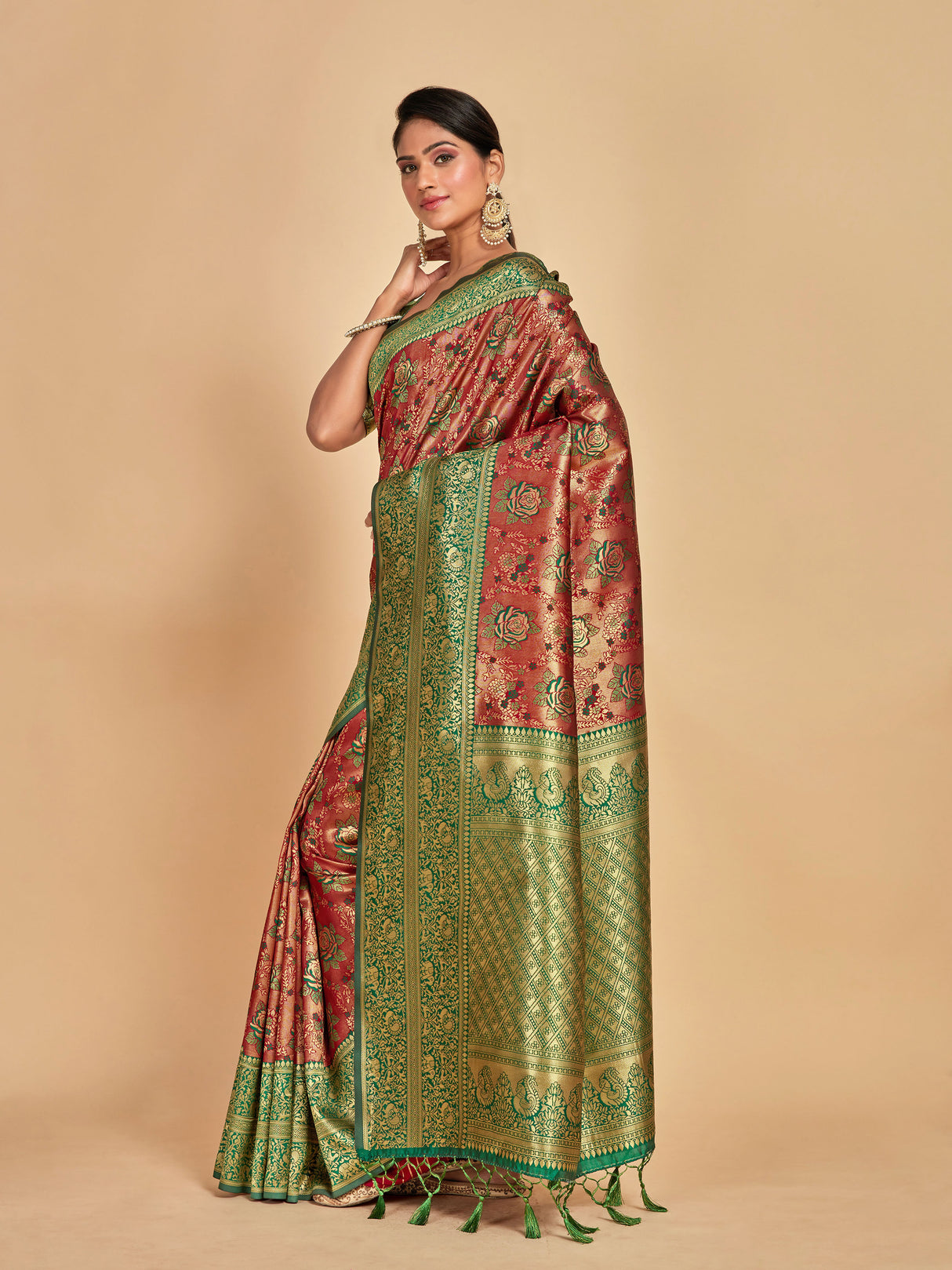 Mimosa Women's Woven Design Kanjivaram Art Silk Saree With Blouse Piece : SA00001261MRFREE