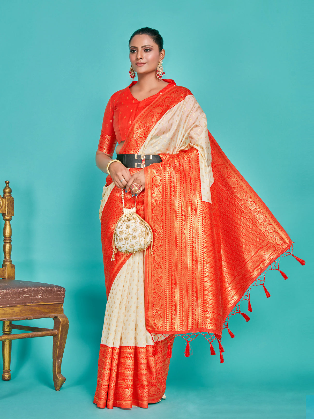 Mimosa Women's Woven Design Kanjivaram Art Silk Saree With Blouse Piece : SA00001276HWFREE