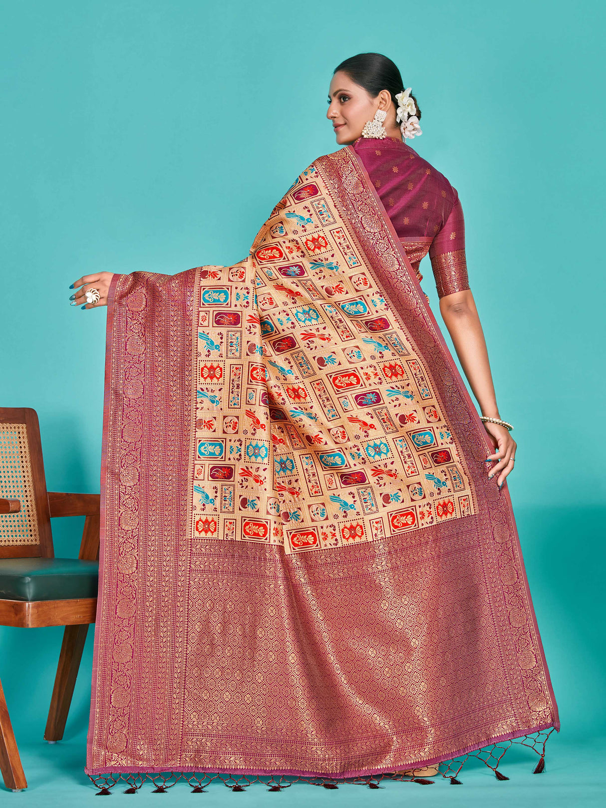 Mimosa Women's Woven Design Kanjivaram Art Silk Saree With Blouse Piece : SA00001277PCFREE